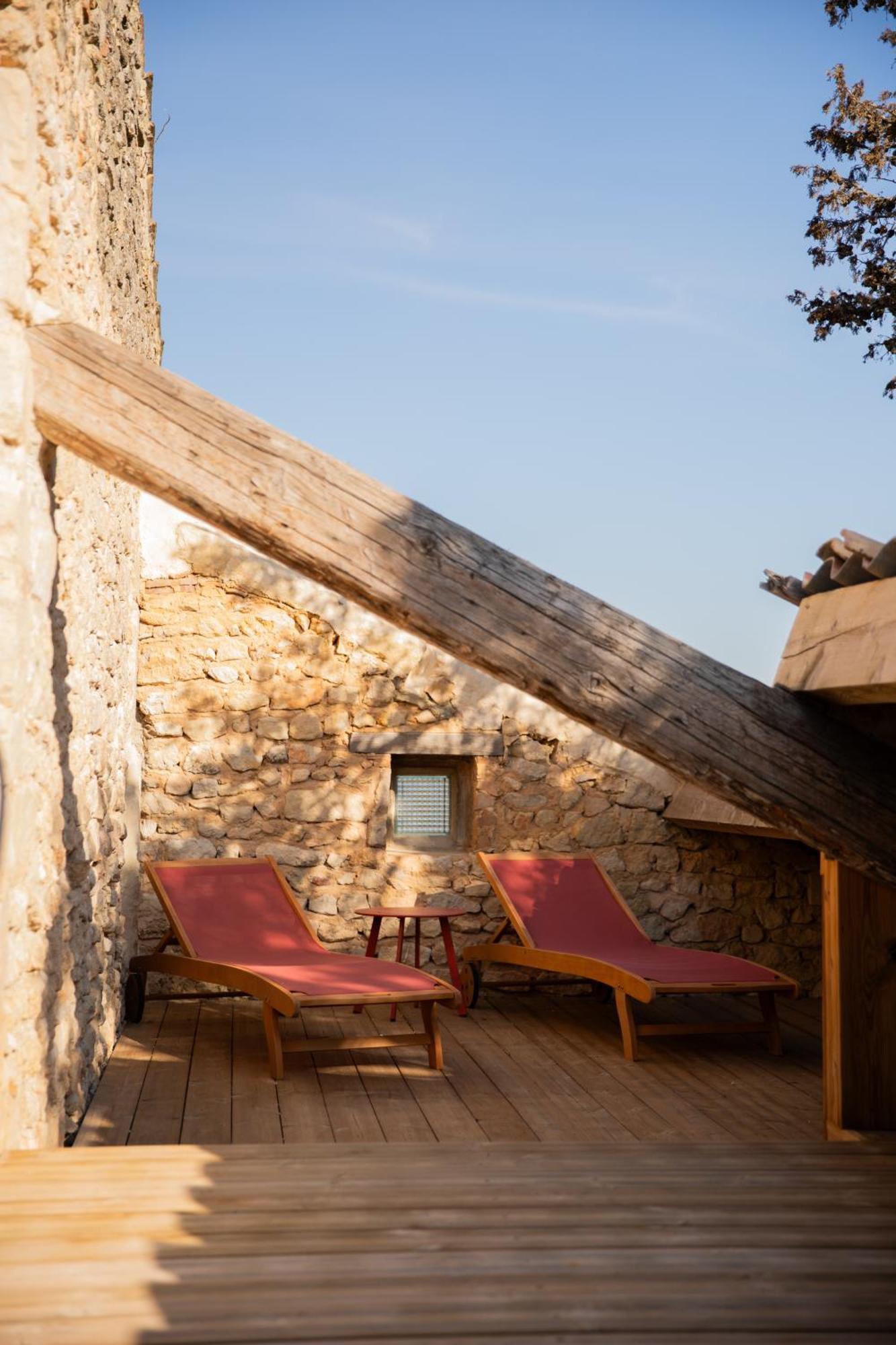 Maison Roucas - Restaurant Et Chambres D'Hotes Solérieux Eksteriør bilde